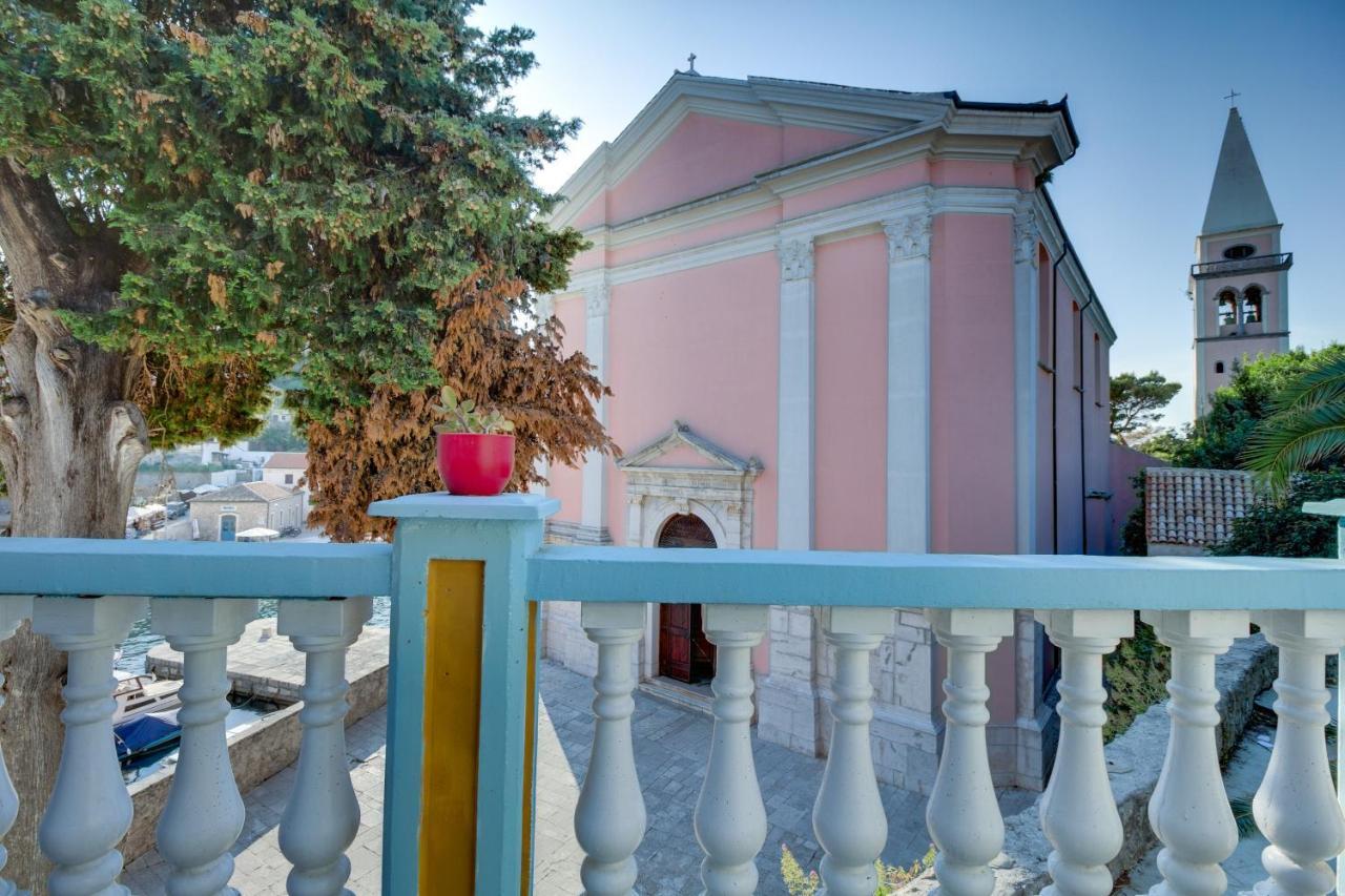 Villa Mozart Вели-Лошинь Экстерьер фото